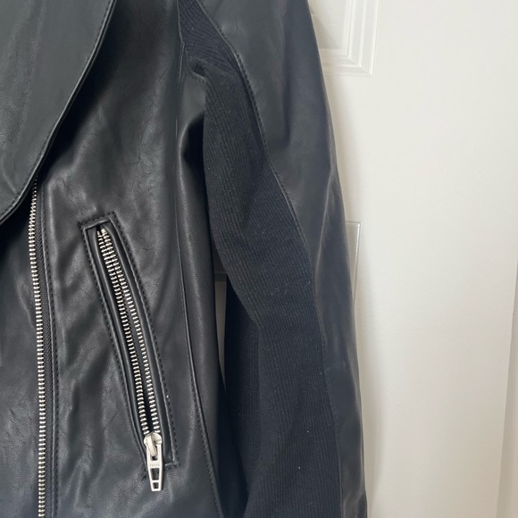 Blank NYC Black Cropped Moto Jacket size S - Picture 4 of 6